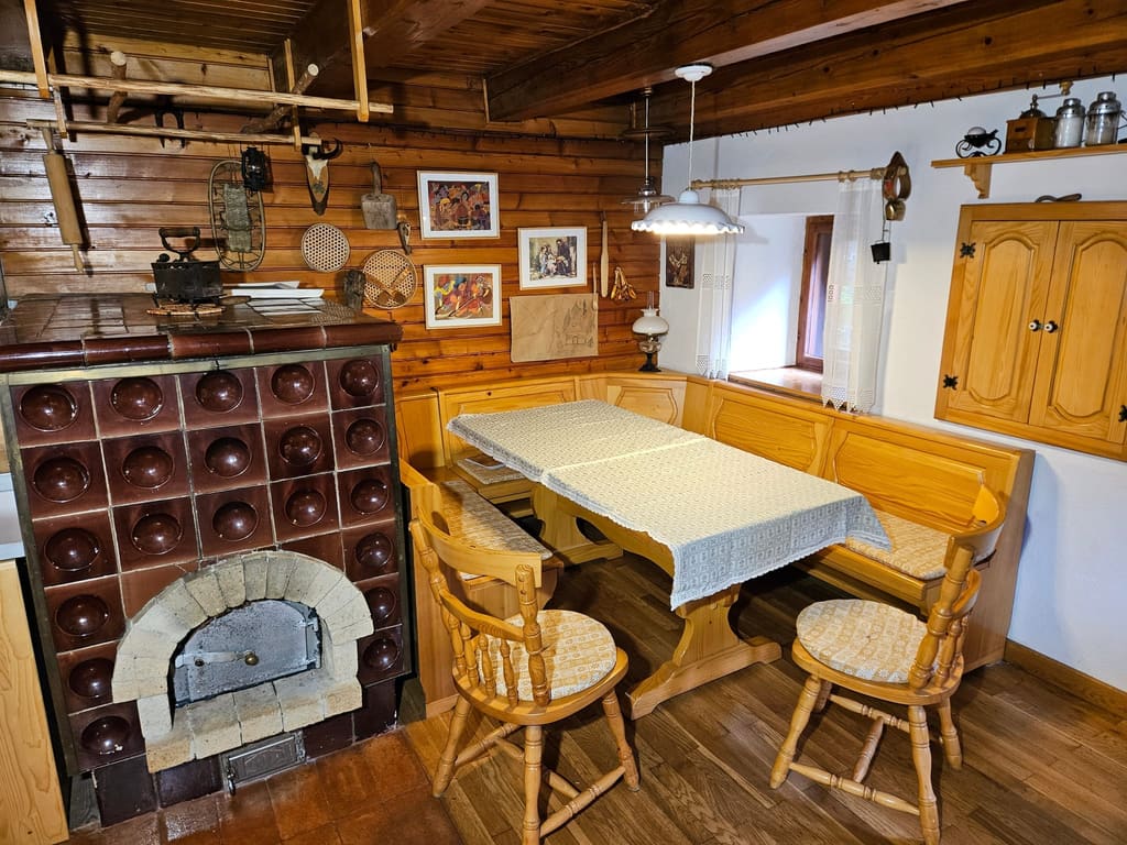 Jedilnica / dining room